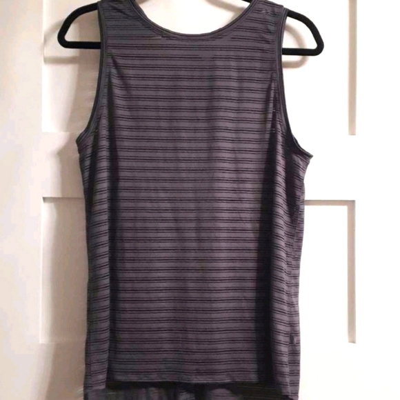 NWOT Lululemon tank Sz 8